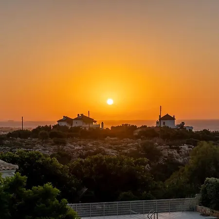 Villa Irene Stone - Private Pool - Sleeps 6 Chersonissos