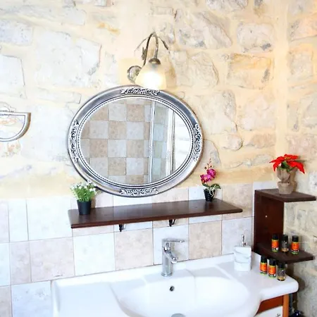 Irene Stone - Private Pool - Sleeps 6 Hersonissos (Crete)