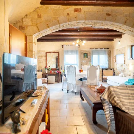 Villa Irene Stone - Private Pool - Sleeps 6
