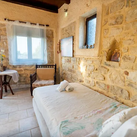 Irene Stone - Private Pool - Sleeps 6 Hersonissos (Crete)
