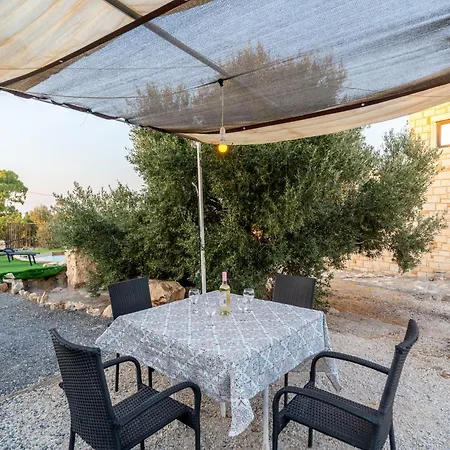 Irene Stone - Private Pool - Sleeps 6 * Hersonissos (Crete)
