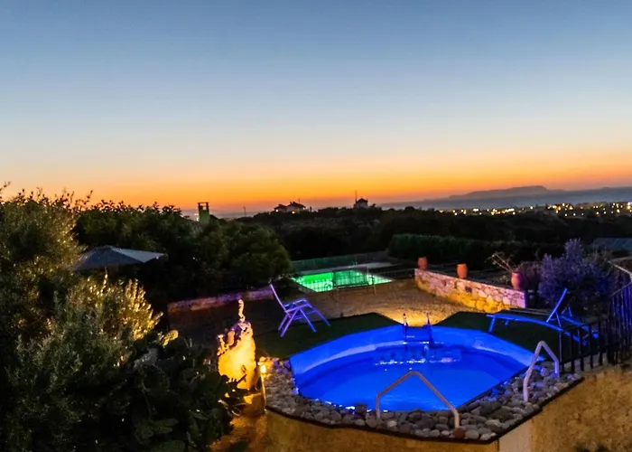 Vilă Irene Stone - Private Pool - Sleeps 6