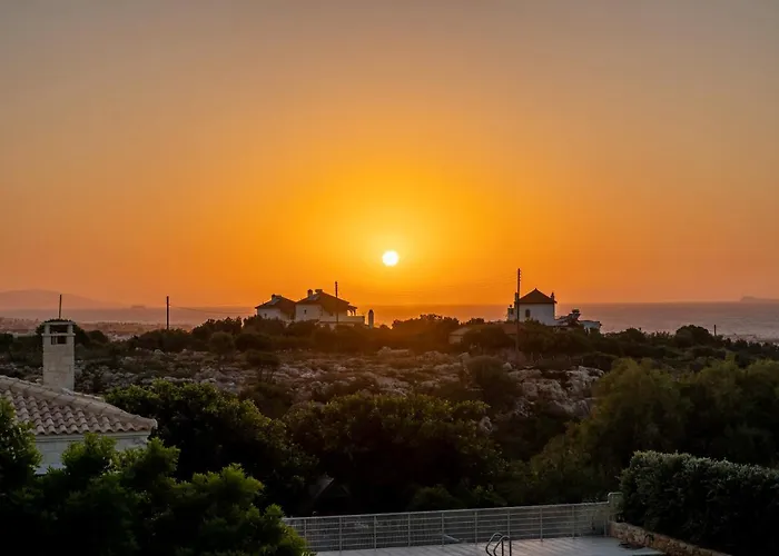 Villa Irene Stone - Private Pool - Sleeps 6 Chersonissos